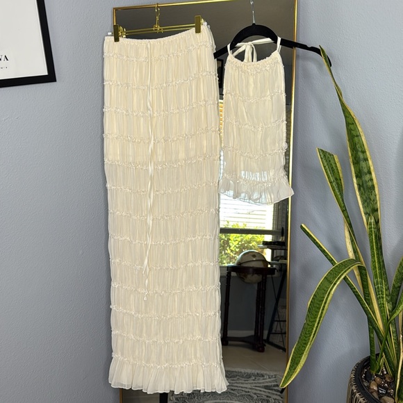 Arcina Ori White Juliette Halter and Skirt NWOT - Picture 5 of 7